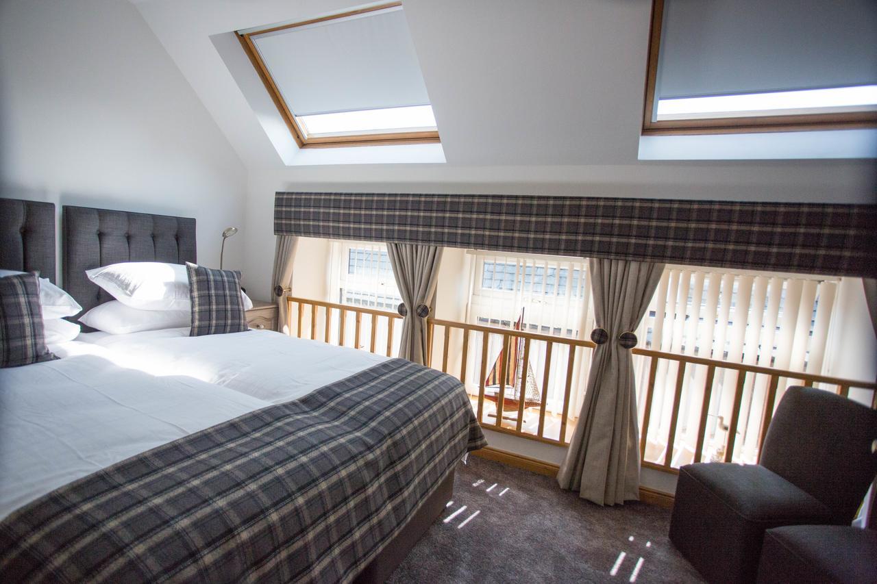 Bed and Breakfast By The Bay Cruden Bay Exteriér fotografie